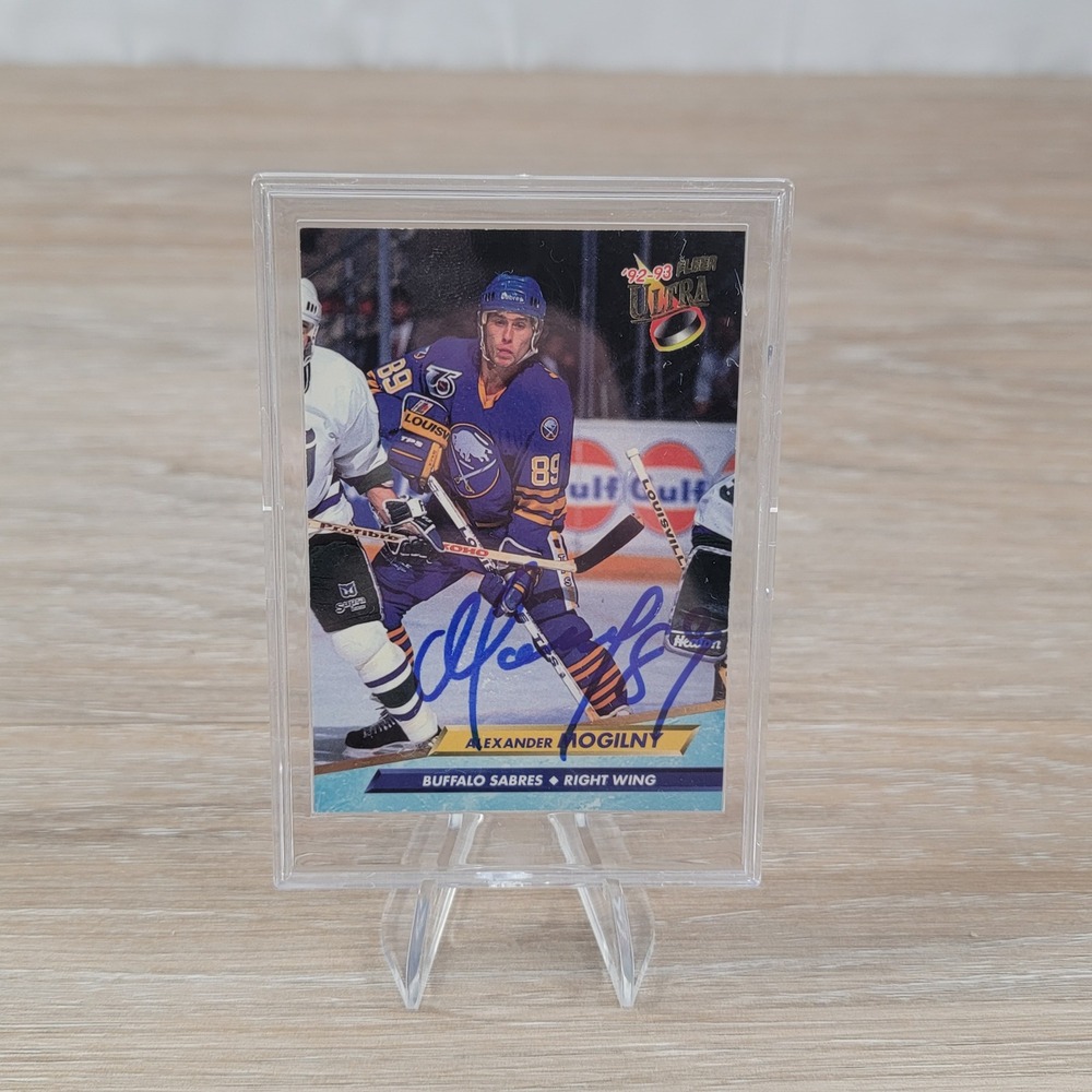 Alexander Mogilny 1992 93 Ultra NHL Hockey Card Buffalo Sabres Autographed